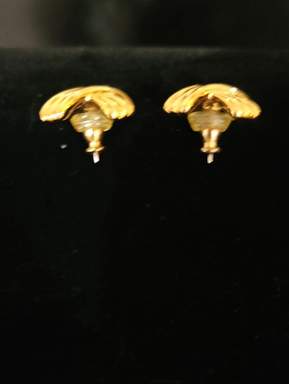 Gold Tone Cross Knot Pierced Earrings, EC